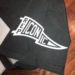 Iconic "Poody" 1/4 Zip Hooded BP Jacket -Sport Zone Shop image a223a235 d39e 46bc 822f 2fa3198be86a