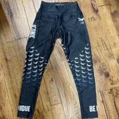 Black Be Unique Be Iconic Women's Leggings